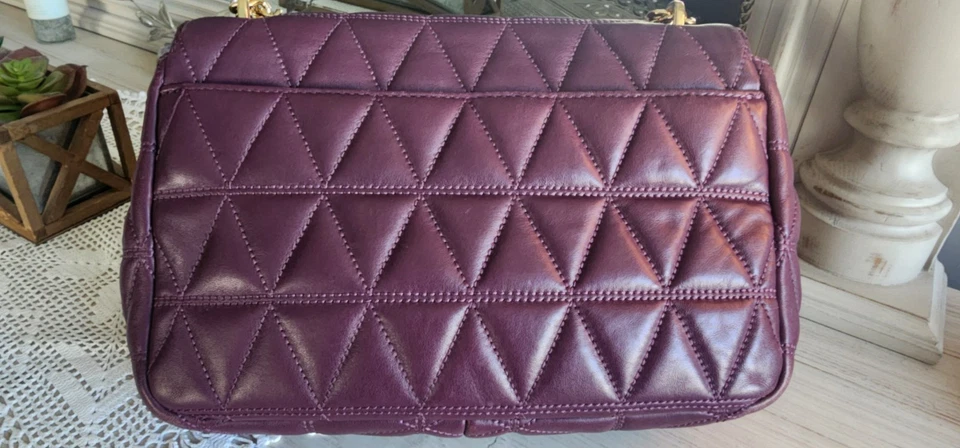 Michael Kors SLOAN LARGE Gold Chain Shoulder Bag - Image 2 of 4