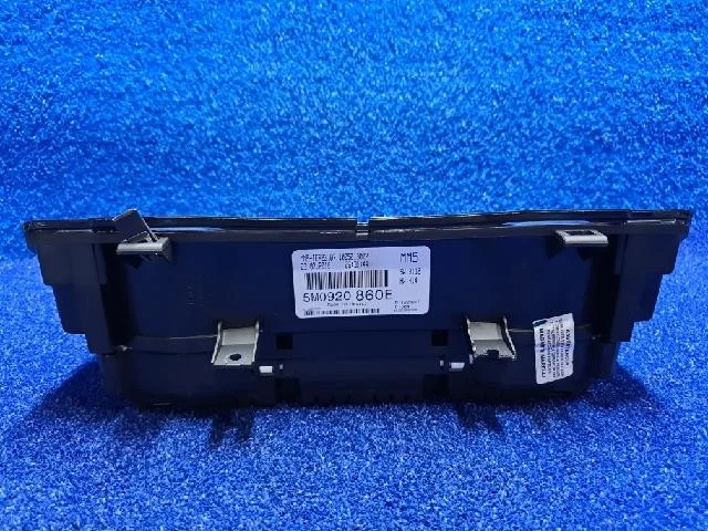 Volkswagen Jetta 2010 grupos de instrumentos 5M0920860E Foto 3 de 4