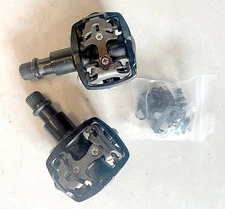Wellgo Mtb Mountain Bike Pedals and Cleats Spd Compatible Wpd-823