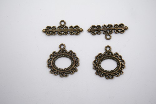 Scroll Frame Toggle Clasp Antique Brass Tone - Picture 9 of 9