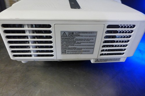 MITSUBISHI WL2650U LCD PROJECTOR 2310 HRS W CEILING MOUNT FREE SHIPPING V182 - Picture 7 of 12