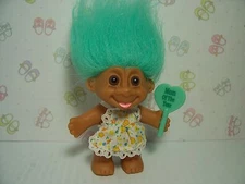 MOM OF THE YEAR - 3" Russ Troll Doll - NEW - VHTF