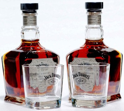 2 Fl. Jack Daniels single Barrel 50% einzel in GP plus 2 Jack Daniels Gläser
