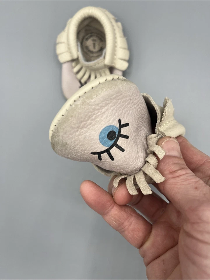 Mocasines de bebé recién escogidos, talla 1, ligeramente usados, cuero suave, suela suave Foto 4 de 4