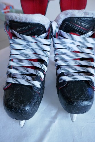 used hockey skates Bauer  1 1/2 1.5