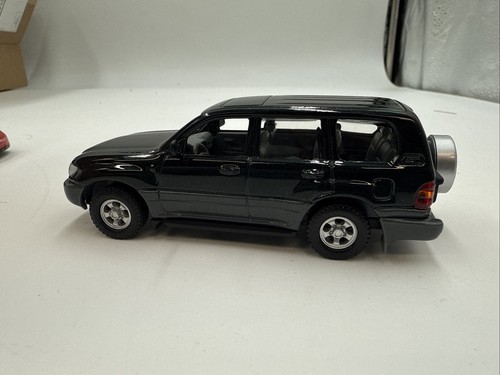 Road Signature Toyota Land Cruiser VX.R 1:43 scale 94233 - Picture 5 of 19
