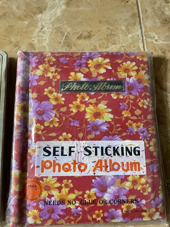 Álbumes de fotos retro autoadhesivos de colección años 70 nueva carpeta tejida floral sellada Foto 3 de 4