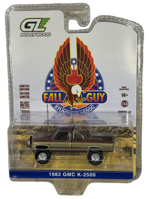 Greenlight Fall Guy Stuntman Assoc 1982 GMC K-2500 Sierra Grande 1/64 In Stock