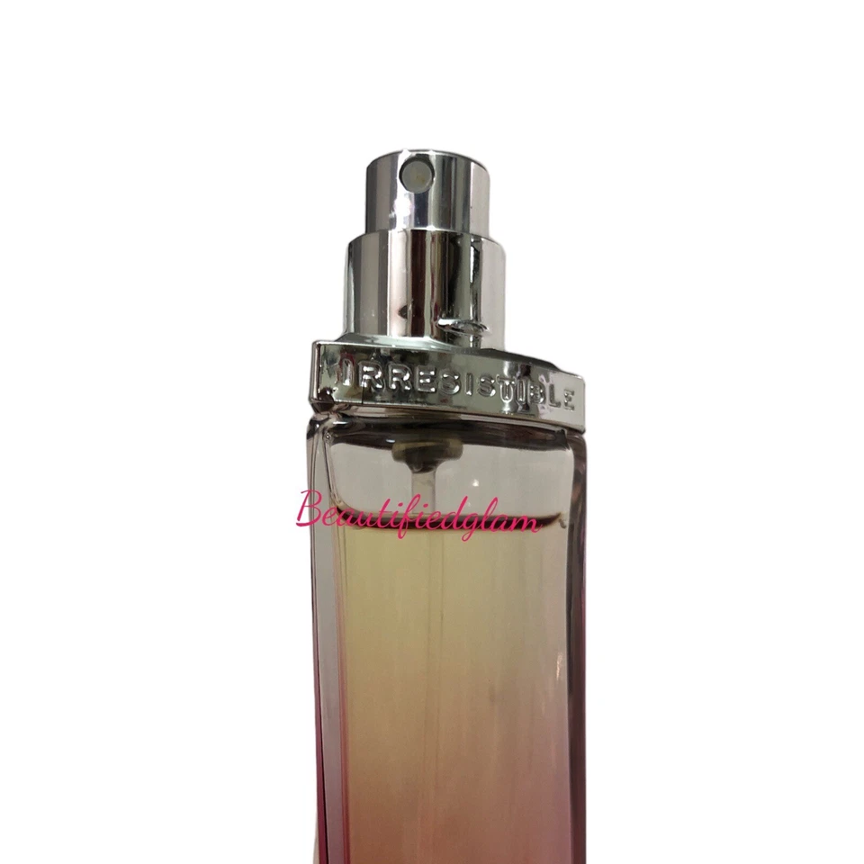 ОЧЕНЬ НЕОТРАЗИМЫЙ от Givenchy туалетная вода спрей, 1,7 унц / 50 мл без коробки - Изображение 2 из 4