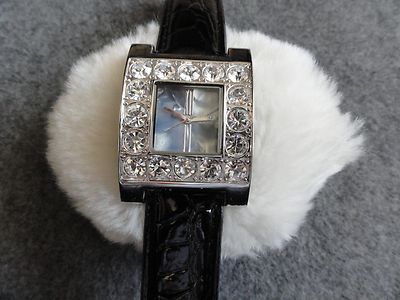 Terner Quartz Ladies Watch with a Black Band
