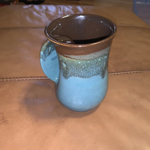 Hand Warming Drip Glaze Pottery Mug Neher  Blue Brown Coffee Cup Right Hand 