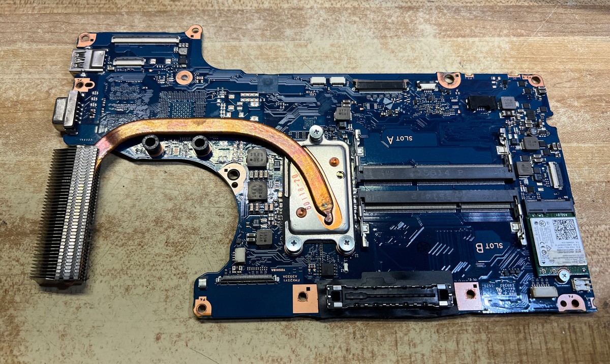 Toshiba Tecra Z40-B-10H FMX2SY1 A3933A Intel Core i5-5300U DDR3L