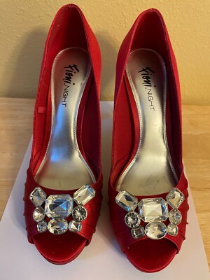 Fioni Night Red High Heels Size 8