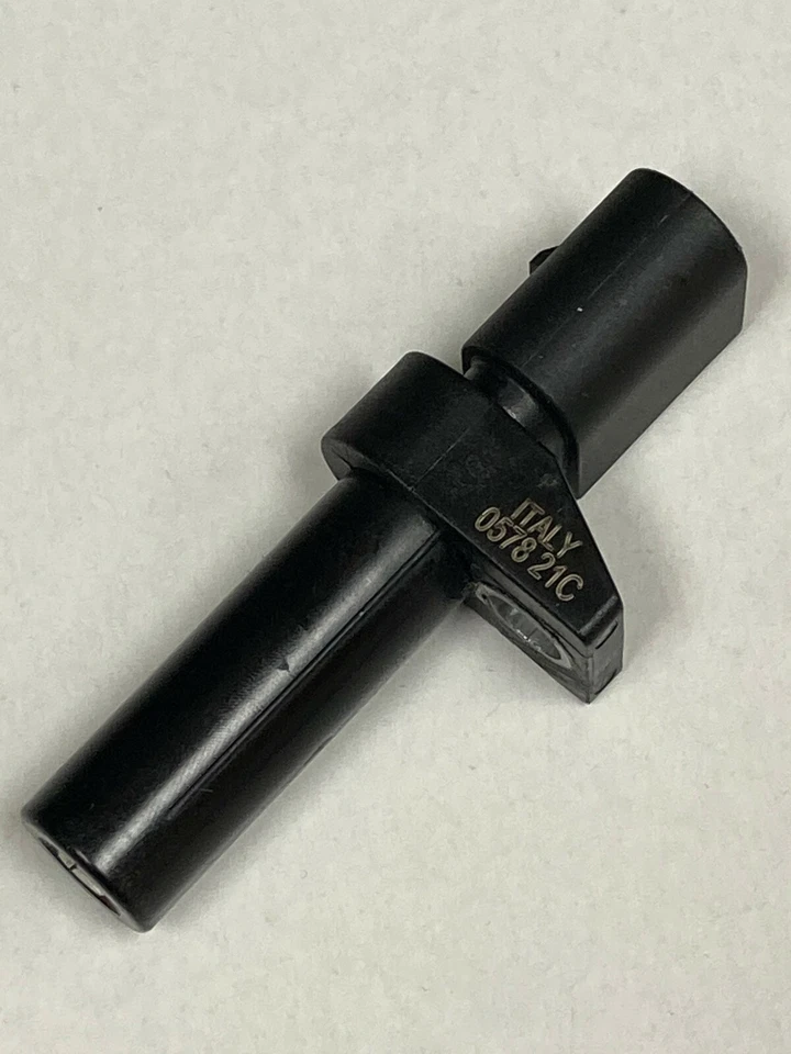 for Mercedes-Benz, Sprinter Crankshaft Position Sensor - replaces 0261210170 - Image 3 of 4