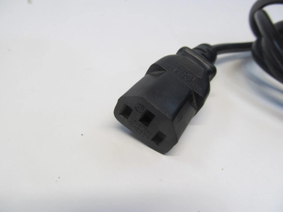 Power Cord Ching Cheng EL-701A, LR-57248, Black 10A 125V, 6ft, E88446 - Image 2 of 4