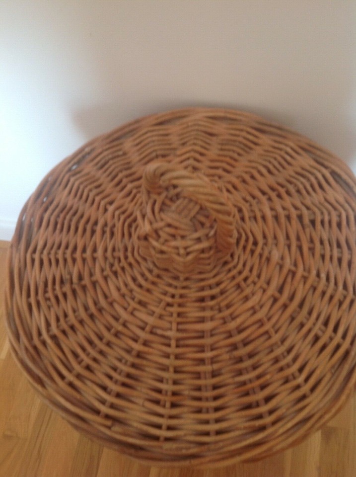 Large Vintage Wicker Laundry basket in Very Good Condition eBay