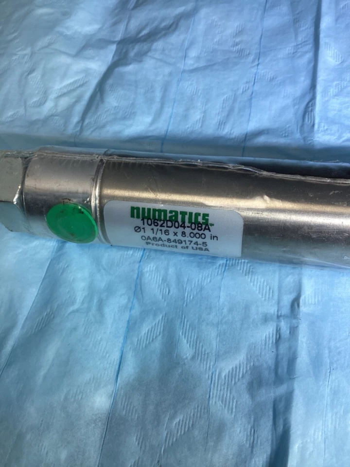 Numatics 1062D4-08A cylinder  1-1/16 x 8.000 in OA6A-849174-5 New Made in USA - Image 2 of 4