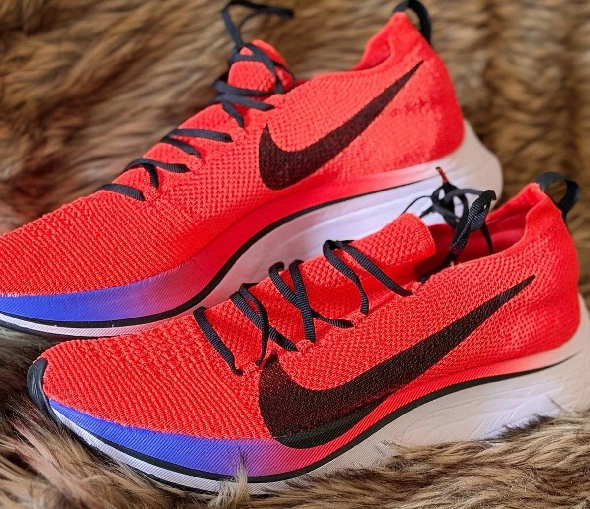 Nike Vaporfly 4% Flyknit Sneakers for Men for Sale | Authenticity