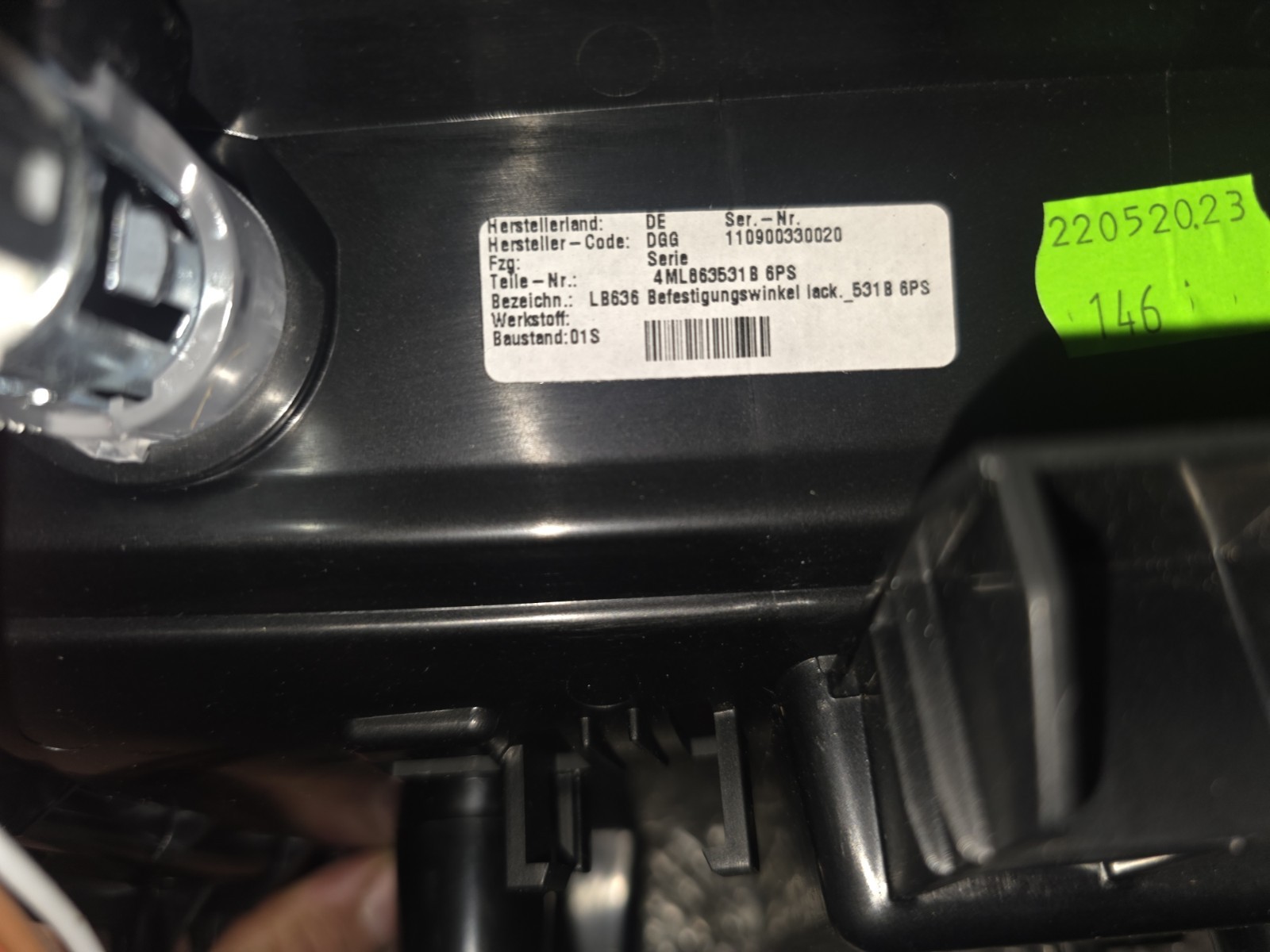 Lamborghini Urus Front Console Tray 4ML863531B Oem used cigarette outlet panel