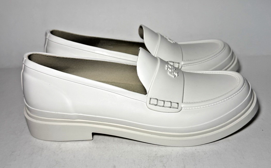 TORY BURCH Women's Waterproof Rubber Rain Loafer Shoes Off-White Size 7 NEW