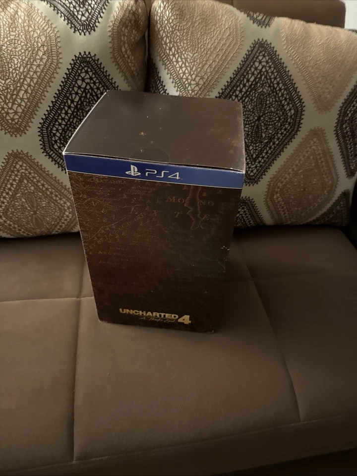 Uncharted 4: A Thief's End -- Libertalia Collector's Edition (Sony... - Image 4 of 4