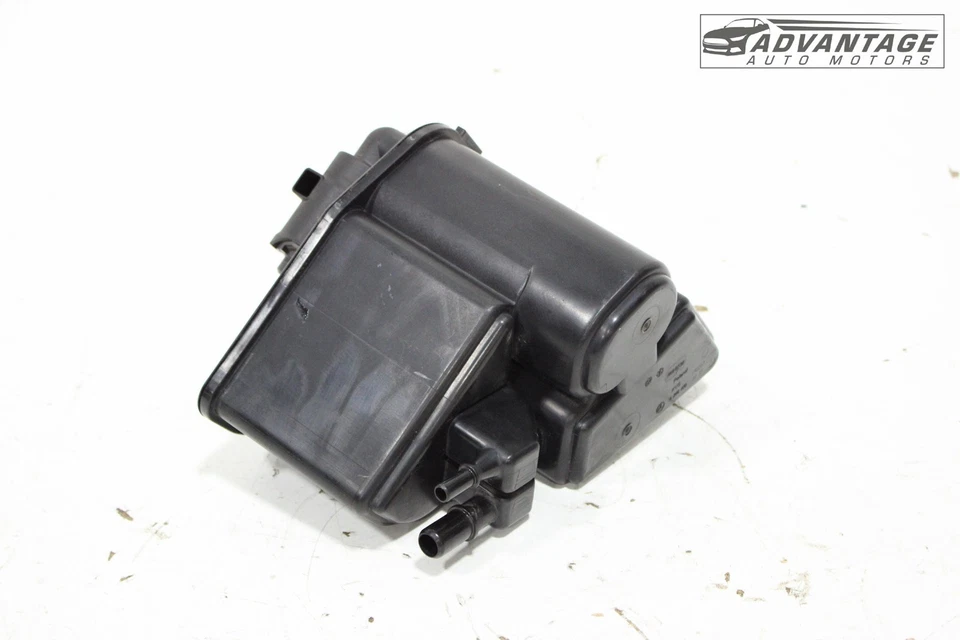 2014-2019 MERCEDES CLA250 C117 FUEL VAPOR EVAPORATOR CHARCOAL CANISTER OEM - Image 4 of 4