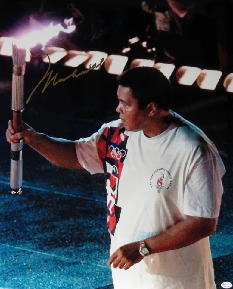 Foto firmada por Muhammad Ali autografiada 16X20 iluminación antorcha olímpica 1996 OA