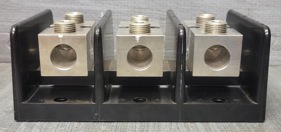 New Never Used Gould Shawmut 69053 500 MCM to #4 3 Phase Terminal Block 600V - Image 4 of 4