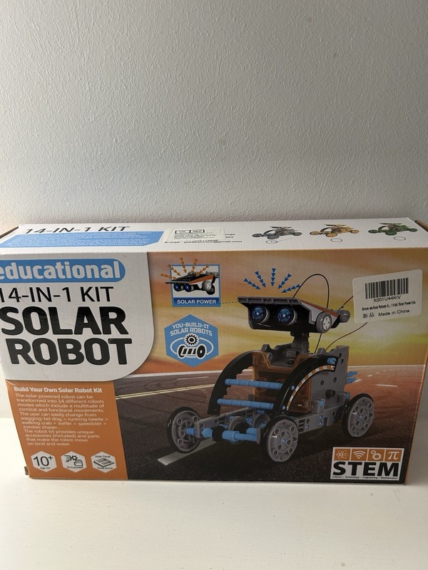 Educational Solar Robot Kit 14 in 1 Mechanical Toy BNIB