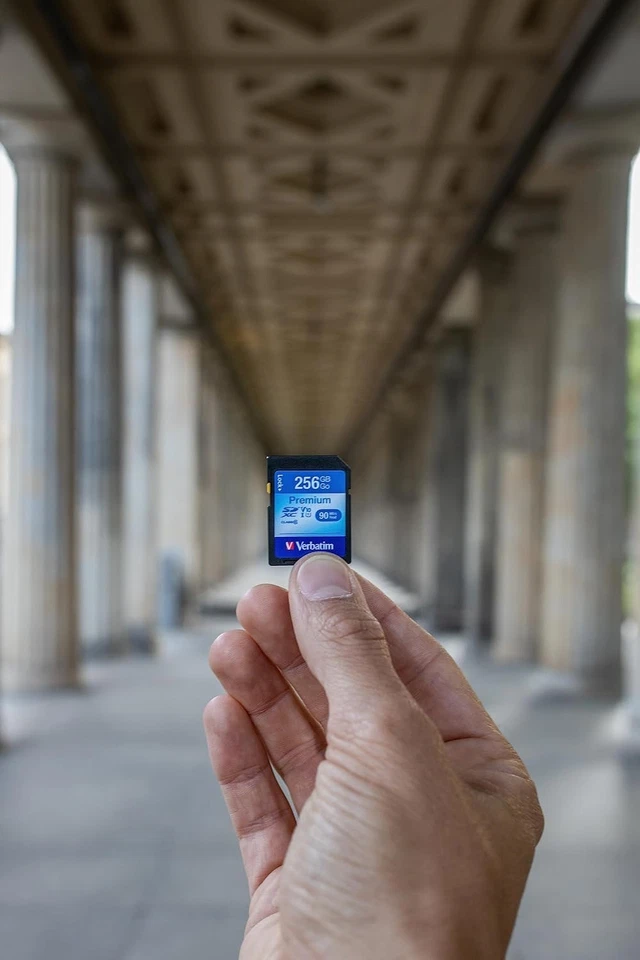 Verbatim 43962 16GB SecureDigital Class 10 SDHC Card - Image 4 of 4