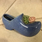 Vintage 1940s McCoy Pottery Dutch Shoe planter Indigo Blue Pink Rose 7.5” long
