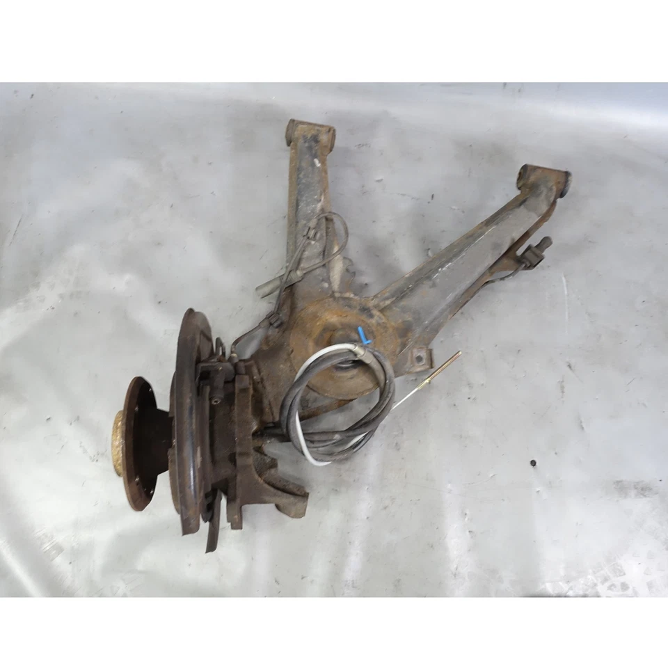 Оригинальный левый задний продольный рычаг управления подшипник 95–99 BMW E36 318ti Compact Z3 1,9 - Изображение 2 из 4