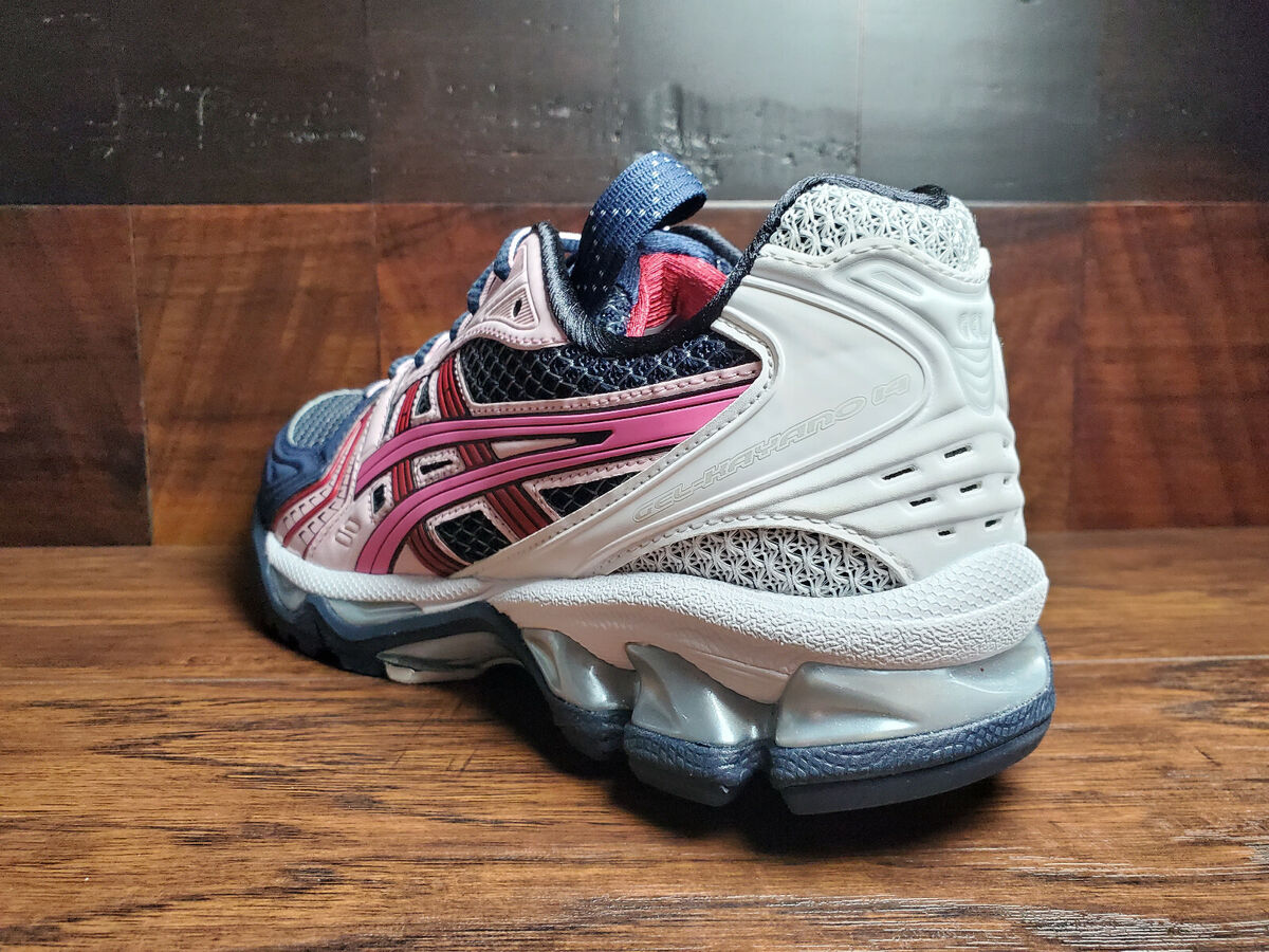 Kiko asics pink 2025 Kiko asics pink 2025
