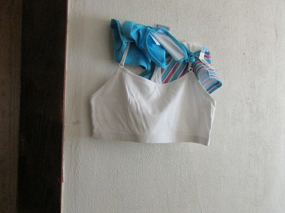 Новый с Ярлыками ~ 3 PK. ЖЕНСКАЯ ЛУЧШАЯ ФОРМА, RACERBACK СПОРТИВНЫЙ БЮСТГАЛЬТЕР SZ. 40, A/B/C чашка. БАЗОВЫЙ СЛОЙ - Изображение 4 из 4