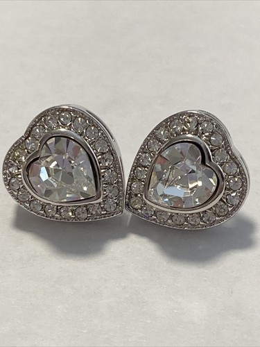 Rhinestone Heart Stud Earrings Silver Tone Clear White Stone - Picture 10 of 10