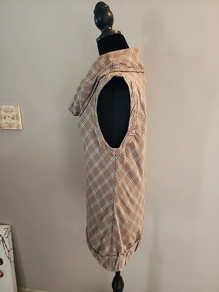 Túnica Marc By Marc Jacob a cuadros sin mangas con cuello de capucha Foto 2 de 4
