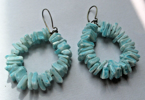 Boucles D'oreilles Pendantes Vintage En Bronze Et Perles Turquoise - Percées - Artisanat Français - Occasion