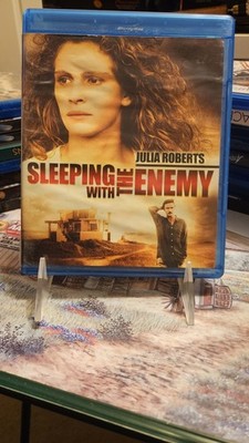 Sleeping with the Enemy (Blu-ray, 1991) Mint Disc Free Shipping 