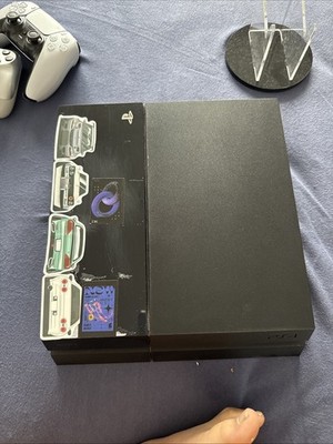 Ps4 with 8 Game Bundle with 3 Controlled But 2 Controller Is Duplicate Items