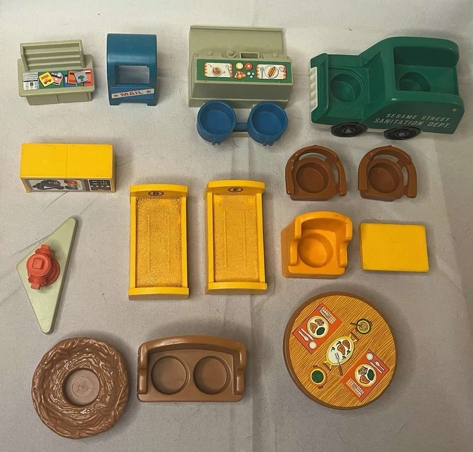 Vintage Fisher Price Little People SESAME STREET - Lote de 26 Peças - 11 Figuras HTF - Imagem 3 de 4