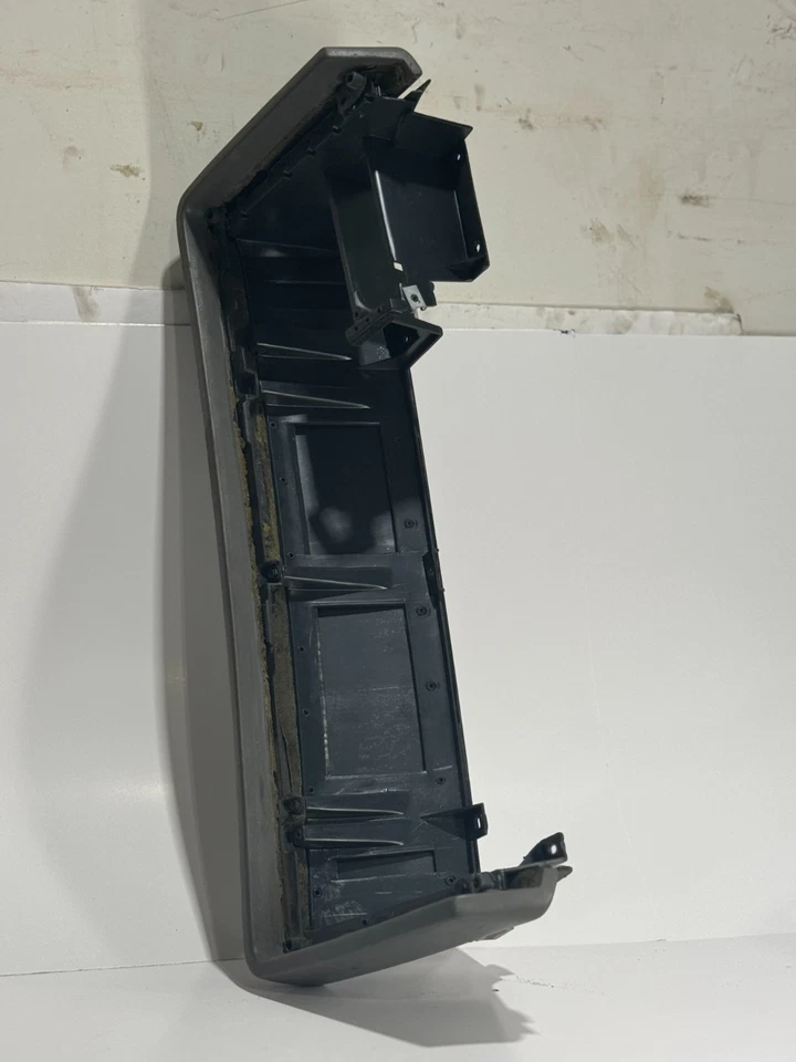 1988-1994 CHEVY/GMC C/K 1500 DASH INSTRUMENT CLUSTER SURROUND BEZEL GRAY TRIM - Image 3 of 4