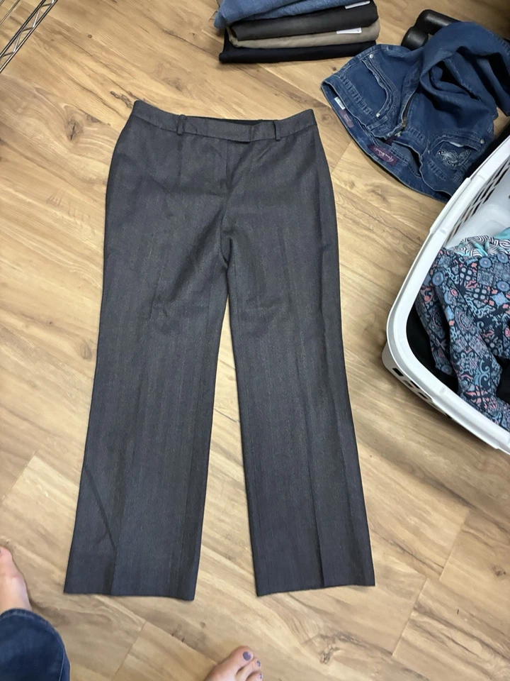 Pantalones de vestir Brooks Brothers gris espiga para dama - talla 8 Foto 2 de 4