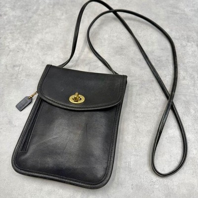 COACH 6908 Vintage Tourist Pouch Turnlock Black Glove Leather USA Made Authentic