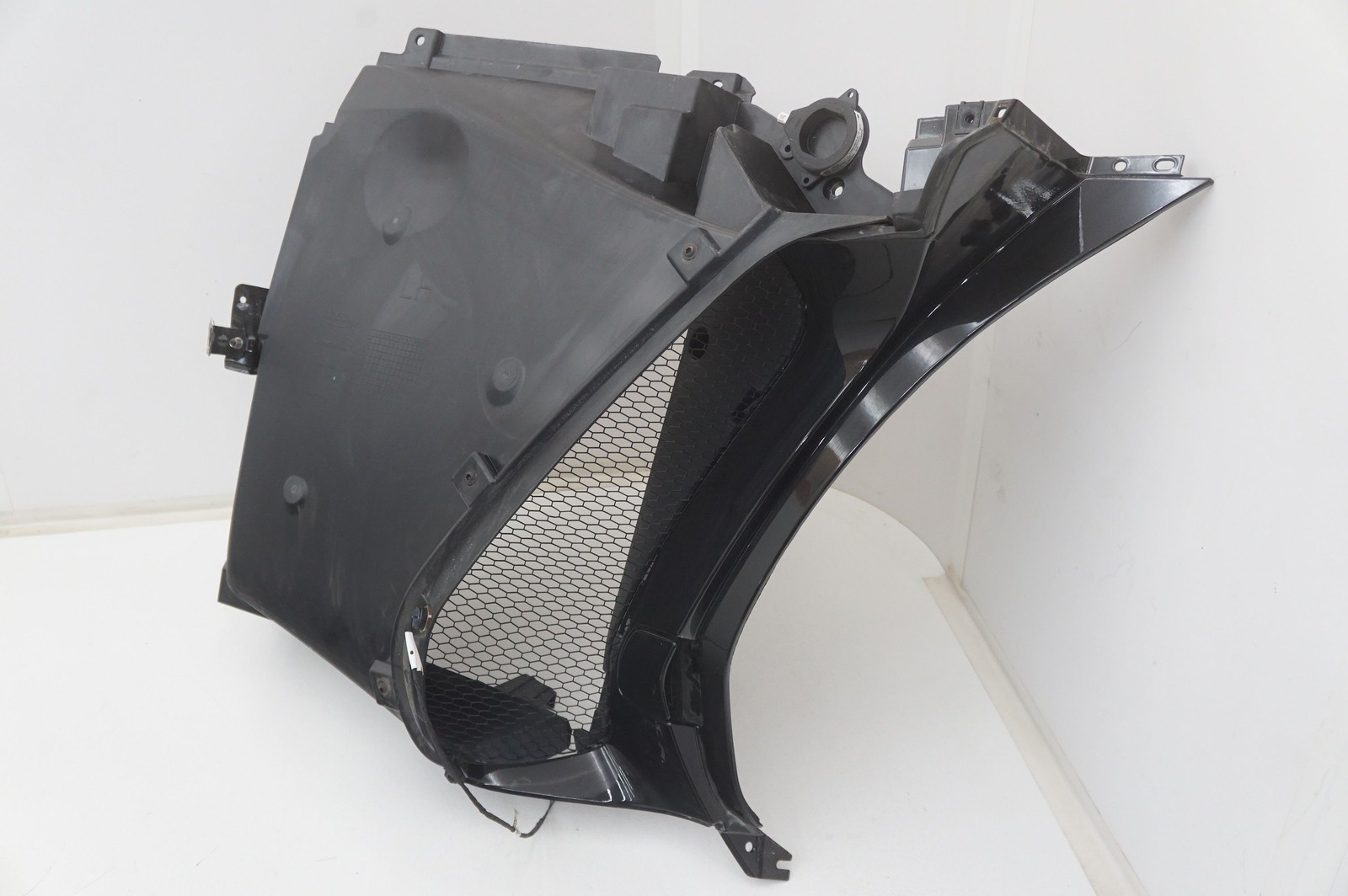 McLaren GT 2022 LEFT Door panel P/N 22AA479GP