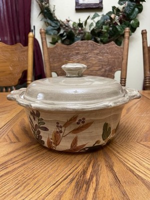 Home Trends Shadowwood Covered Vegetable Casserole Dish w/Lid Fall Stoneware