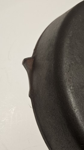 Vintage Unmarked Wagner No 12 cast Iron Skillet Marked w/ an A 14" - Picture 11 of 13