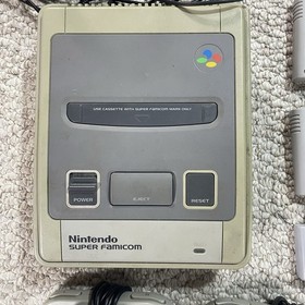Nintendo Super Famicom Console Bundle SFC Japan Import 2 Controllers Games RF