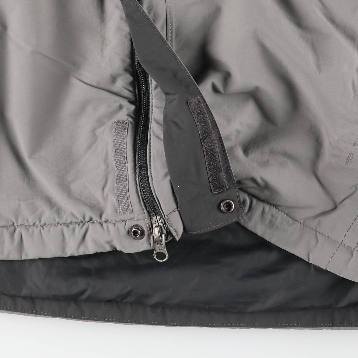 Used The North Face HYVENT padded mountain parka shell jacket and puffer jac... thumbnail 14