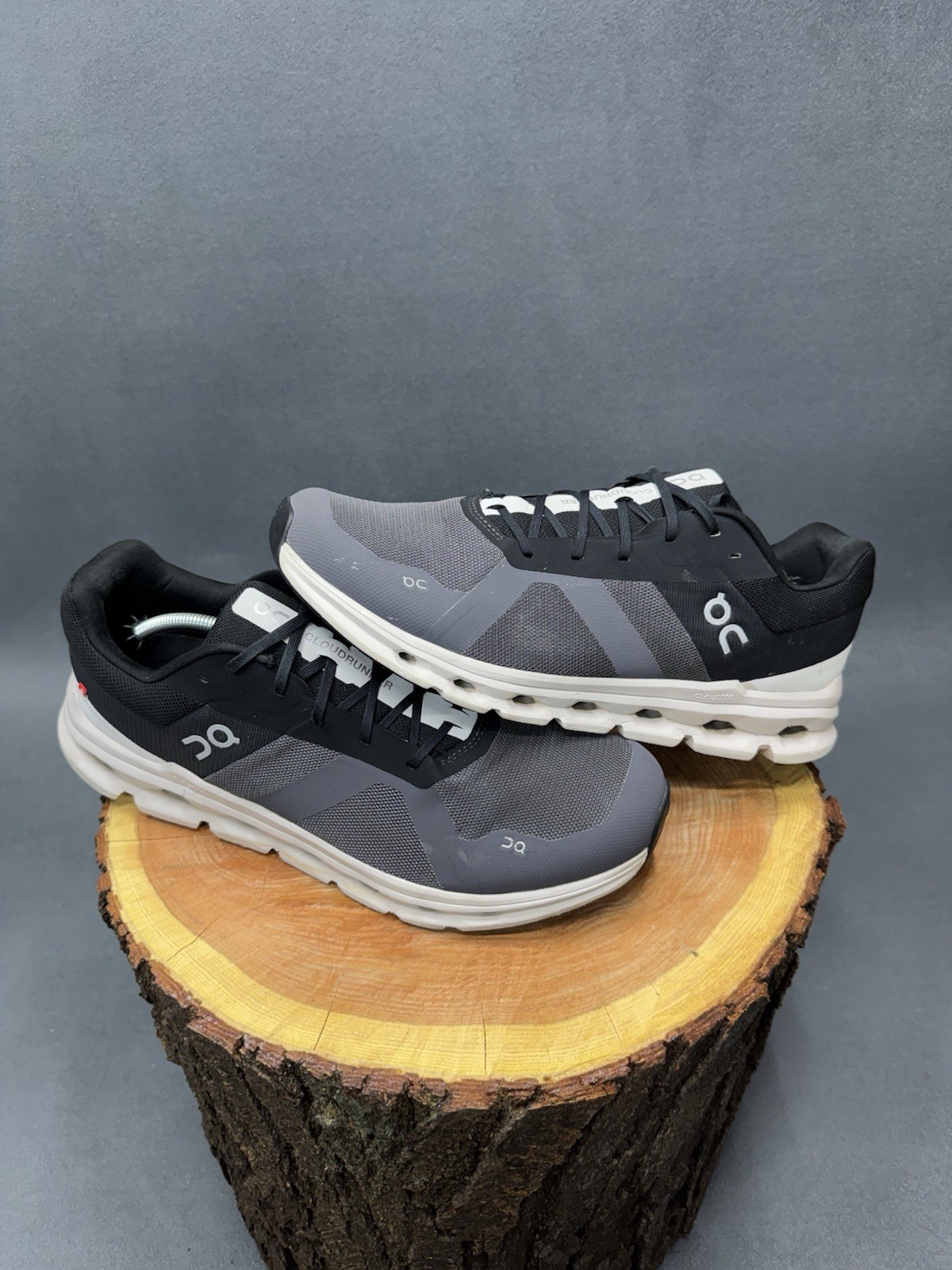 On Cloudrunner Men’s Size 14 Eclipse and Frost Gr… - image 1