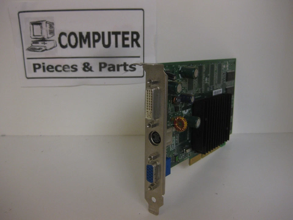 09Y779 Nvidia 128MB AGP video card with VGA,  S-VIDIO  DVI-I  Outputs  Full Size - Image 3 of 4